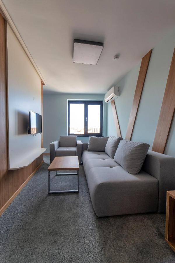 חאסקובו Hotel Verticalplus מראה חיצוני תמונה