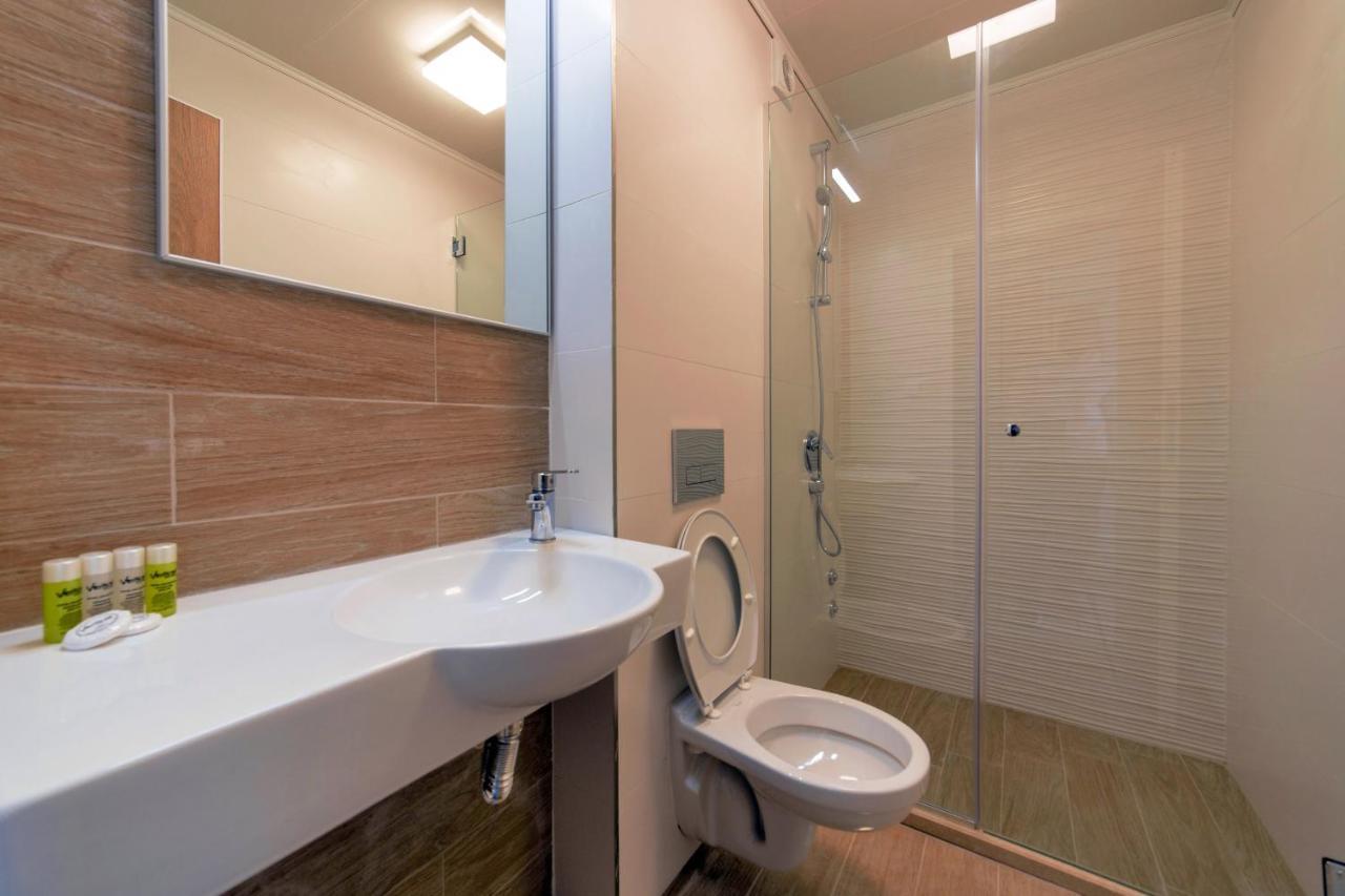 חאסקובו Hotel Verticalplus מראה חיצוני תמונה
